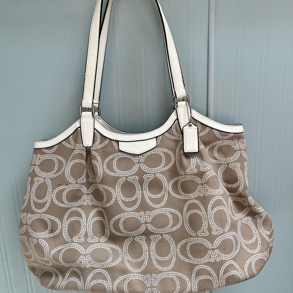 Coach Elegant TanTote Bag